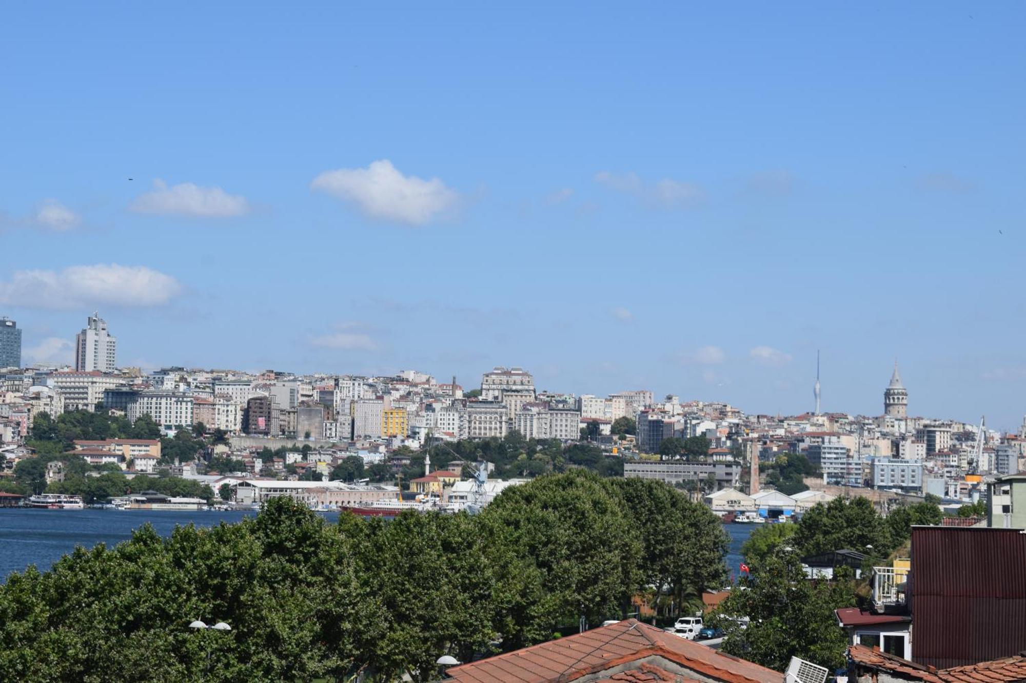 Istanbul Old City Colorful Houses Balat Petrion Hotel 外观 照片